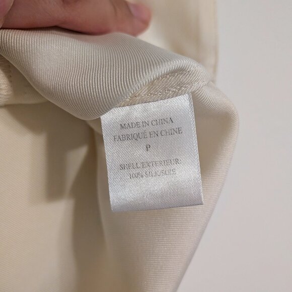 Vintage Theory 100% Silk Blouse EUC Petite - Picture 4 of 7